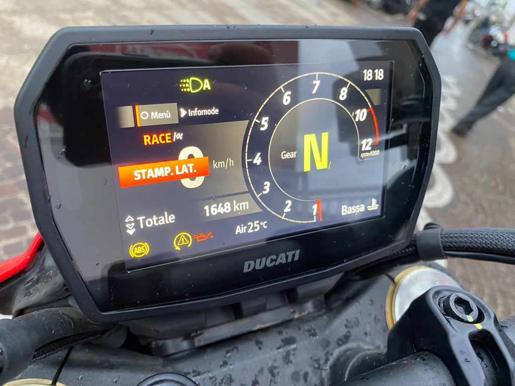 DUCATI HYPERMOTARD V2 - 2026 - KM 1648
