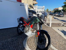 Carica l'immagine nel visualizzatore di Gallery, APRILIA TUAREG 660 - 2026 - KM 1337