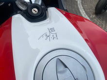 Carica l'immagine nel visualizzatore di Gallery, DUCATI PANIGALE V2 BAYLISS - 2024 - KM 1058