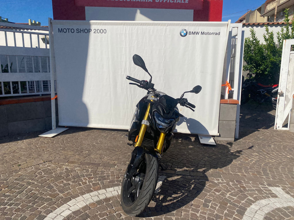 BMW G 310 R - 2024 - KM 13958