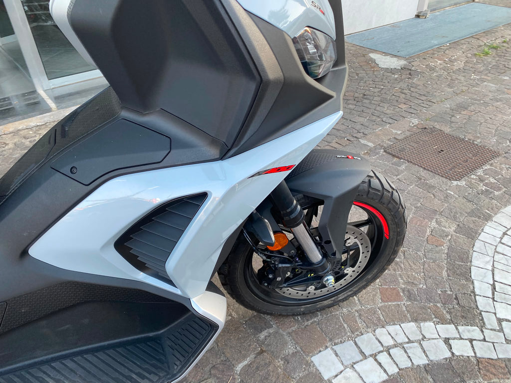 APRILIA SR GT 400 - 2026 - KM 2190