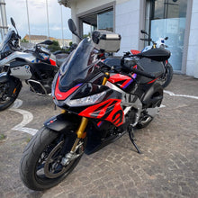 Carica l'immagine nel visualizzatore di Gallery, APRILIA TUONO V4 FACTORY - 2023 - KM 19199