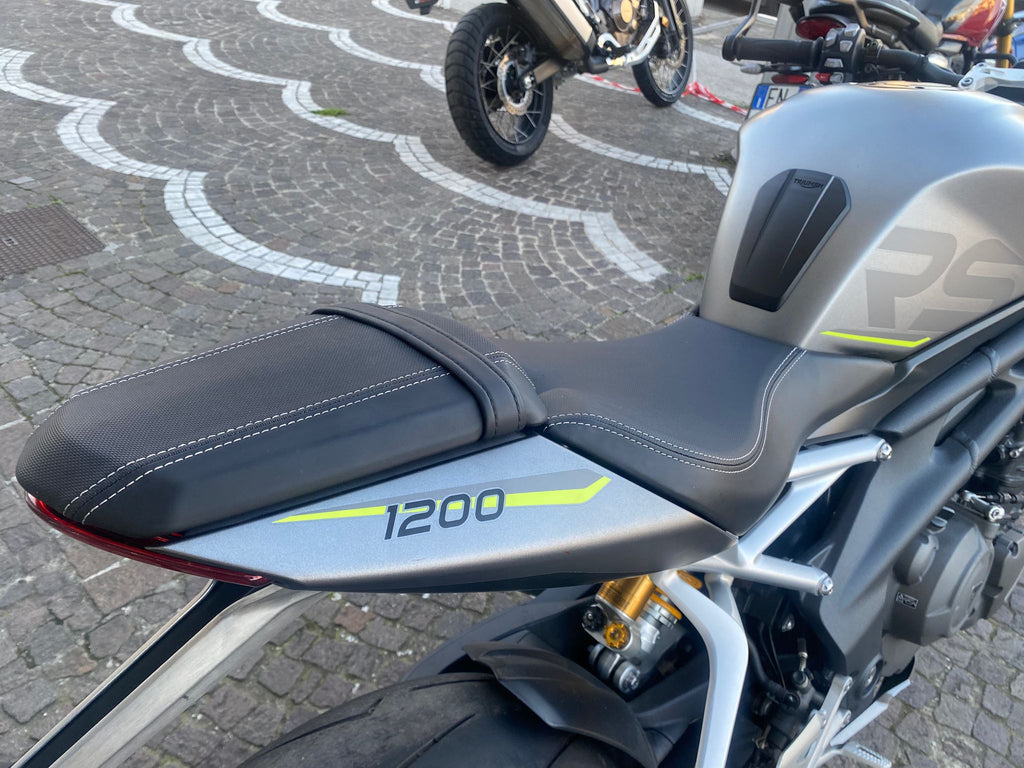 TRIUMPH SPEED TRIPLE 1200 RS - 2022 - KM 10568