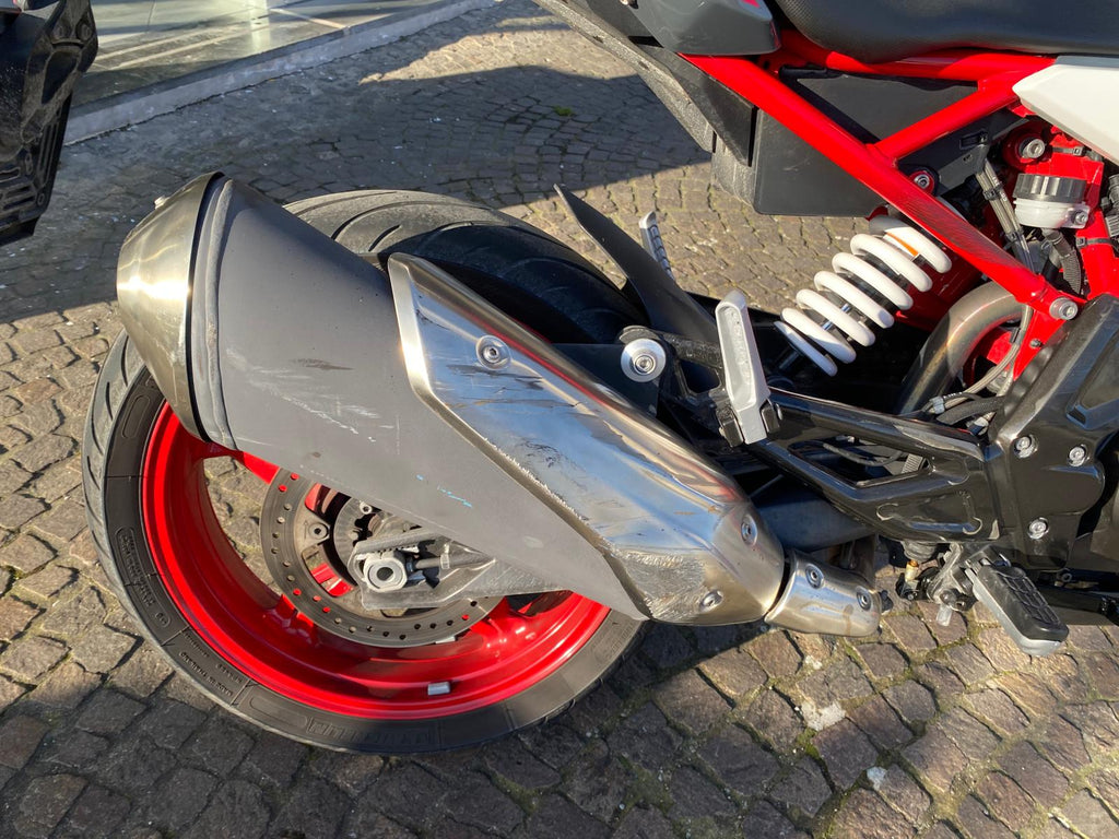 BMW G 310 R - 2021 - KM 30812