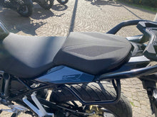 Carica l'immagine nel visualizzatore di Gallery, BMW R 1250 R - 2024 - KM 10987