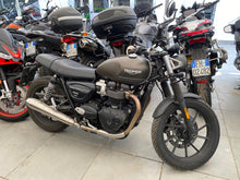 Carica l'immagine nel visualizzatore di Gallery, TRIUMPH SPEED TWIN 900 - 2023 - KM 7684