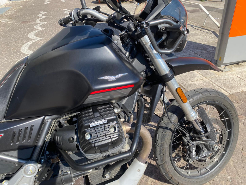 MOTO GUZZI V85 TT - 2023 - KM 12382