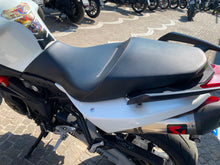 Carica l'immagine nel visualizzatore di Gallery, APRILIA SHIVER 750 - 2012 - KM 27873