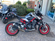 Carica l'immagine nel visualizzatore di Gallery, KAWASAKI Z 900 A2 - 2023 - KM 12846