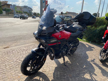 Carica l'immagine nel visualizzatore di Gallery, YAMAHA TRACER 9 - 2025 - KM 1647