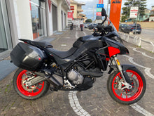 Carica l'immagine nel visualizzatore di Gallery, DUCATI MULTISTRADA V2 S - 2024 - KM 4592