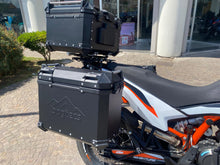 Carica l'immagine nel visualizzatore di Gallery, KTM 890 ADVENTURE R - 2022 - KM 14642