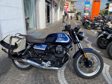 Carica l'immagine nel visualizzatore di Gallery, MOTO GUZZI V7 SPECIAL - 2021 - KM 15866