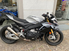 Carica l&#39;immagine nel visualizzatore di Gallery, APRILIA TUONO V4 - 2025 - KM 1088