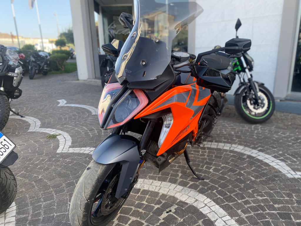 KTM 1290 SUPER DUKE GT - 2023 - KM 15577