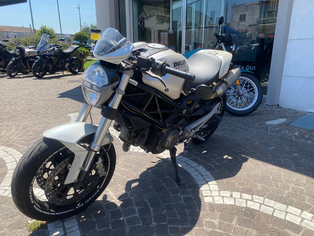 DUCATI MONSTER 696 - 2009 - KM 35131