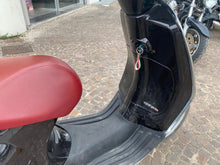 Carica l&#39;immagine nel visualizzatore di Gallery, PIAGGIO VESPA PRIMAVERA 125 3V IE - 2015 - KM 8500