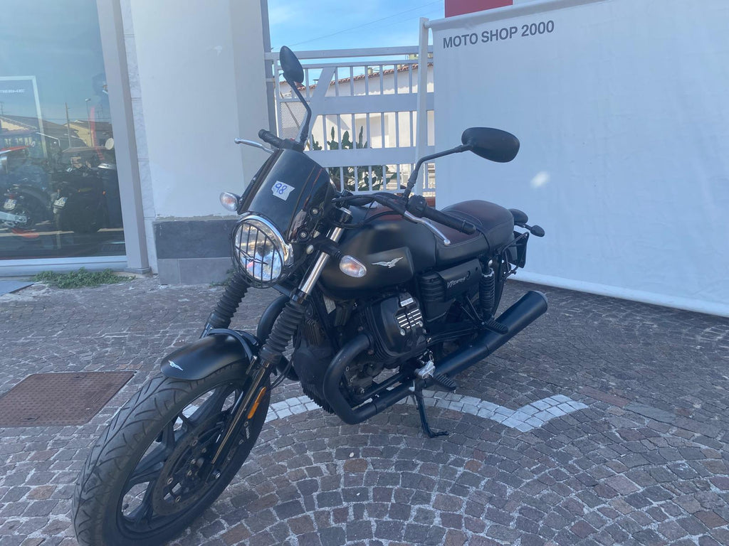 MOTO GUZZI V7 III STONE - 2018 - KM 17723