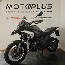 Carica l&#39;immagine nel visualizzatore di Gallery, BMW R 1300 GS - 2024 - KM 19435