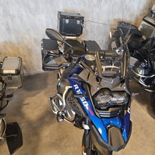 Carica l&#39;immagine nel visualizzatore di Gallery, BMW R 1250 GS ADVENTURE - 2024 - KM 13500