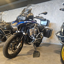 Carica l&#39;immagine nel visualizzatore di Gallery, BMW R 1250 GS ADVENTURE - 2024 - KM 13500