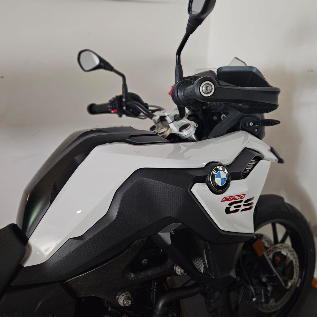 BMW F 750 GS - 2019 - KM 20185
