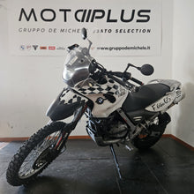 Carica l&#39;immagine nel visualizzatore di Gallery, BMW F 650 GS - 2000 - KM 38290