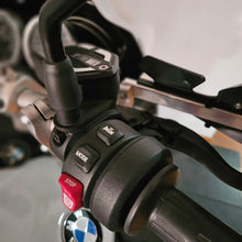 Carica l&#39;immagine nel visualizzatore di Gallery, BMW R NINE T URBAN G/S - 2024 - KM 3206