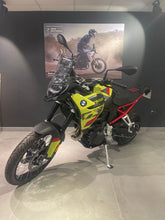 Carica l&#39;immagine nel visualizzatore di Gallery, BMW F 900 GS - ANNO 2025 - KM 50