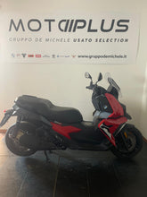 Carica l&#39;immagine nel visualizzatore di Gallery, BMW C 400X - ANNO 2024 - KM 5156