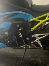 Carica l&#39;immagine nel visualizzatore di Gallery, BMW S 1000 R - ANNO 2025 - KM 1728