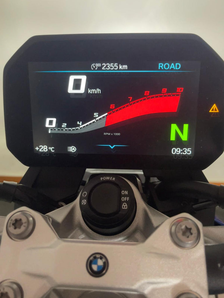 BMW F 900 R - ANNO 2025 - KM 2355