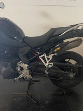 Carica l&#39;immagine nel visualizzatore di Gallery, BMW F 800 GS - ANNO 2025 - KM 6008