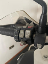 Carica l&#39;immagine nel visualizzatore di Gallery, R 1200 GS ADV - ANNO 2014 - KM 69422