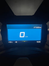 Carica l&#39;immagine nel visualizzatore di Gallery, BMW C400 X - ANNO 2025 - KM 3928