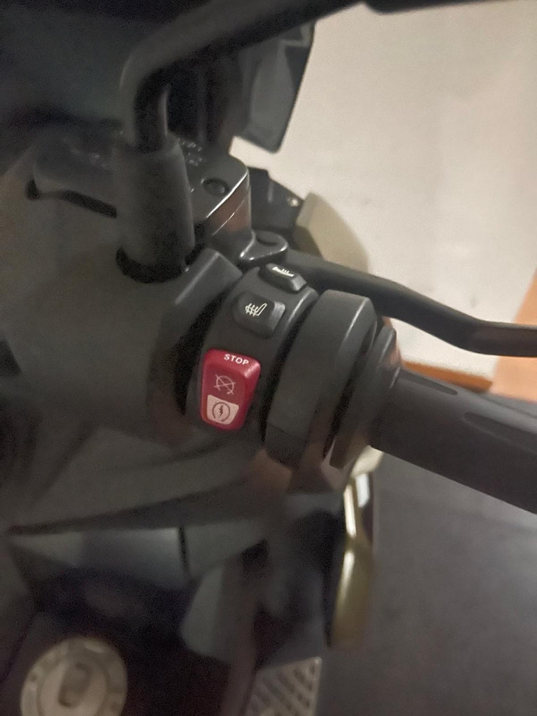 BMW C400 X - ANNO 2025 - KM 3928