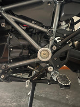 Carica l'immagine nel visualizzatore di Gallery, BMW R 1250 GS Ultimate Edition anno 2023 km 10220