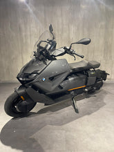 Carica l'immagine nel visualizzatore di Gallery, Bmw CE-04 ANNO 2023 - KM 22659