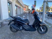 Carica l'immagine nel visualizzatore di Gallery, PIAGGIO BEVERLY 300 - 2016 - KM 42728