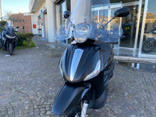 Carica l'immagine nel visualizzatore di Gallery, PIAGGIO BEVERLY 300 - 2016 - KM 42728