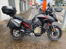Carica l'immagine nel visualizzatore di Gallery, DUCATI MULTISTRADA V4 S GRAND TOUR - 2024 - KM 31454