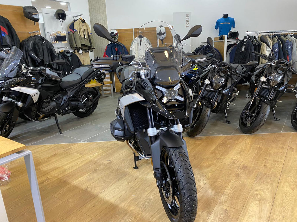 BMW R 1300 GS TRIPLE BLACK - 2025 - KM 1