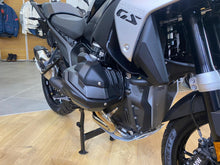Carica l'immagine nel visualizzatore di Gallery, BMW R 1300 GS TRIPLE BLACK - 2025 - KM 1