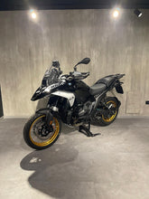 Carica l'immagine nel visualizzatore di Gallery, Bmw R 1300 GS - ANNO 2024