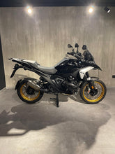 Carica l'immagine nel visualizzatore di Gallery, Bmw R 1300 GS - ANNO 2024
