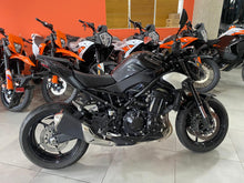 Carica l'immagine nel visualizzatore di Gallery, KAWASAKI Z 900 - 2025 - KM 10453