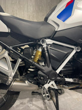 Carica l'immagine nel visualizzatore di Gallery, R 1250 GS - anno 2023 - km 15612