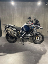 Carica l'immagine nel visualizzatore di Gallery, R 1250 GS ADV - ANNO 2022