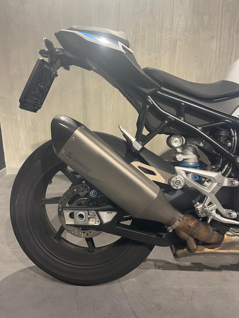 M 1000 R - ANNO 2023