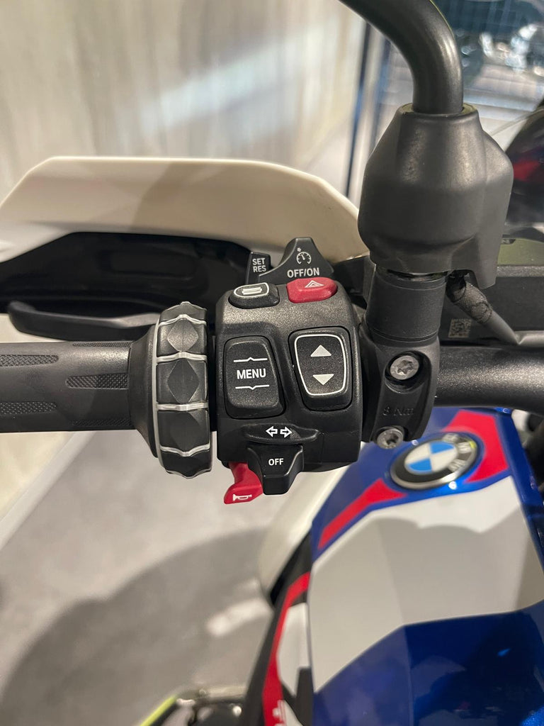 R 1300 GS - ANNO 2024 - KM 17189